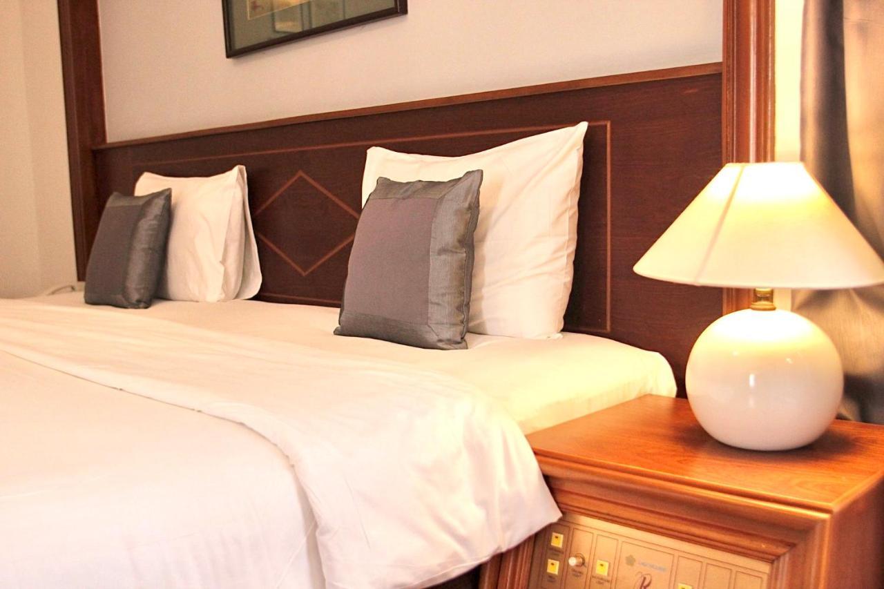 Royal Hotel Saigon Ho Chi Minh City Exterior photo