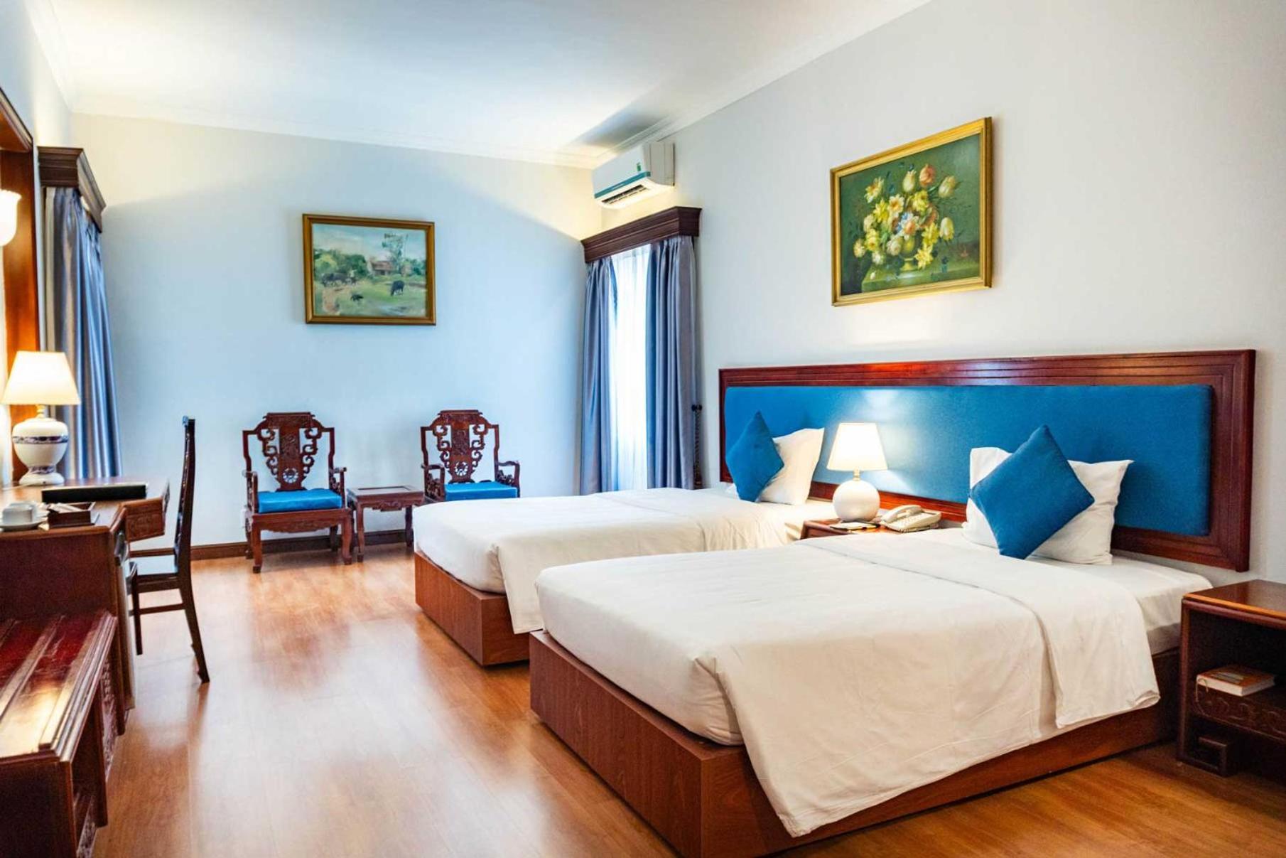 Royal Hotel Saigon Ho Chi Minh City Exterior photo