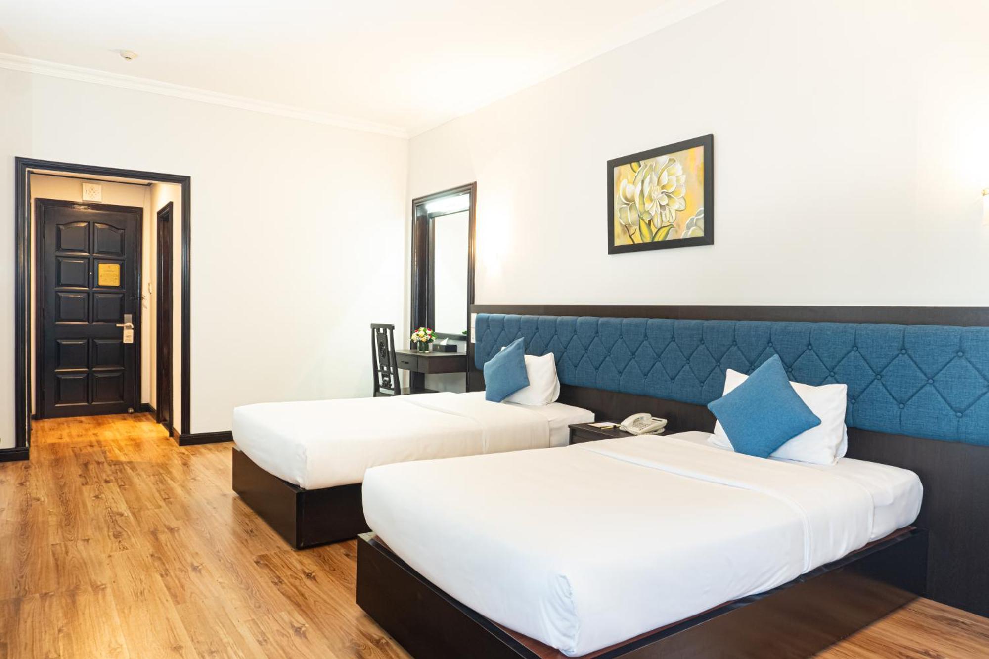 Royal Hotel Saigon Ho Chi Minh City Exterior photo